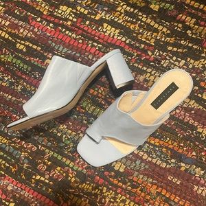 NWOT Sanctuary Brave Heel Sandal Light Blue Leather